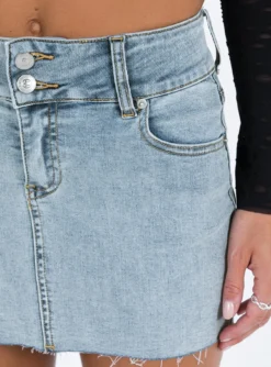 Princess Polly Fanci Denim Mini Skirt -Femme Flair 5 modelinfo grace us2 4fa87116 4aac 486c b1ff 1eaa8a5de2af