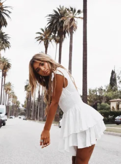 Princess Polly The Love Galore Romper White -Femme Flair 5 modelinfo polina us2