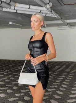 Desire Mini Skirt Black 7 Desire Mini Skirt Black -Femme Flair Water Base PU Blend Rachael Top Black Water Base PU Blend Desire Mini Skirt Black 3